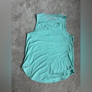 Lululemon Sculpt Tank Top Size 8 - Seafoam